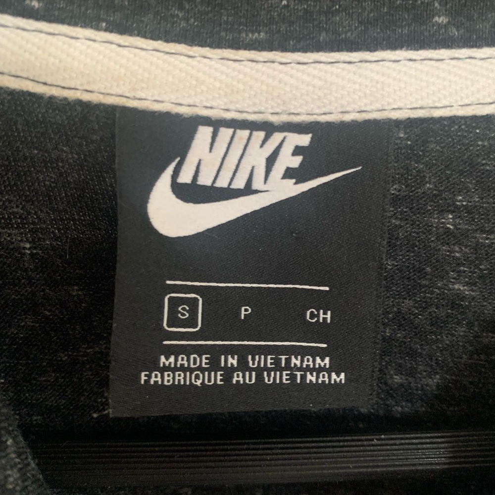 Nike jacket - Picture 3 of 3